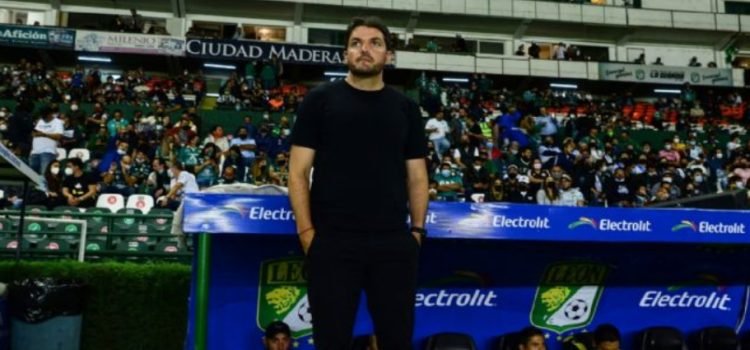 Larcamón será el nuevo técnico del León