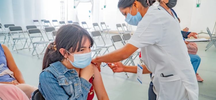 Aplican  en la entidad más de 58 mil vacunas contra el papiloma humano