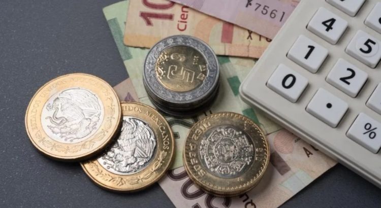 Coparmex León apoya el aumento al salario mínimo