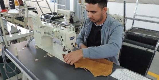 Invierten en la capacitación de pespuntadores en León