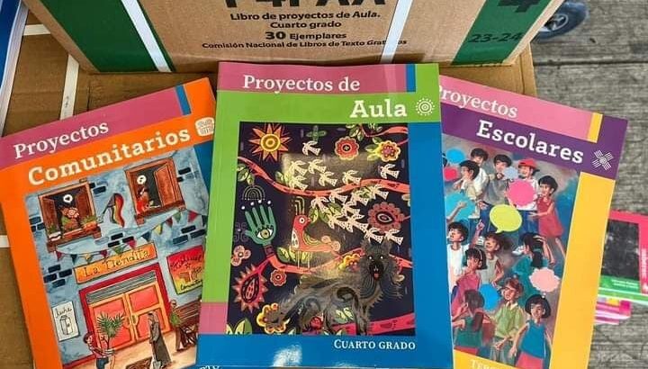 Retiran libros de texto gratuitos en escuelas de León