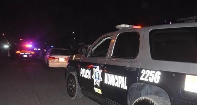 Encuentran el cuerpo de un hombre envuelto en manta gris en León, Guanajuato