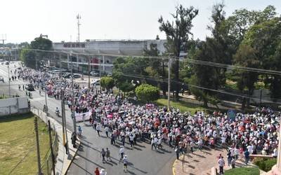 Seis ciudades de Guanajuato se suman a marcha en defensa de la República