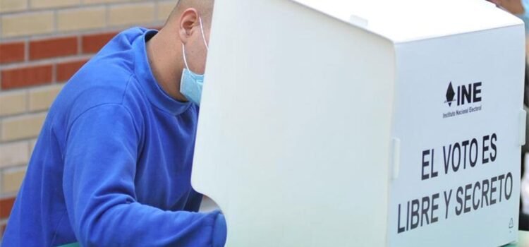 Votan más de 200 reclusos en Guanajuato