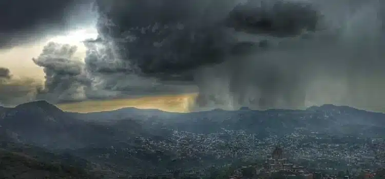 Prepara tu paraguas porque se esperan chubascos para Guanajuato