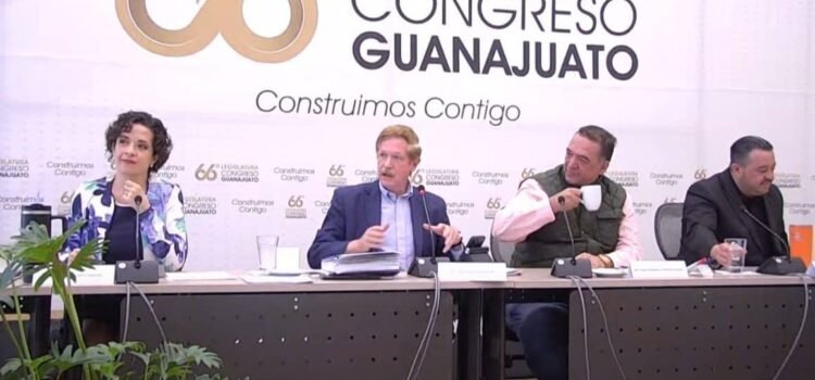 Analizan iniciativa para crear Secretaría de las Mujeres en Guanajuato