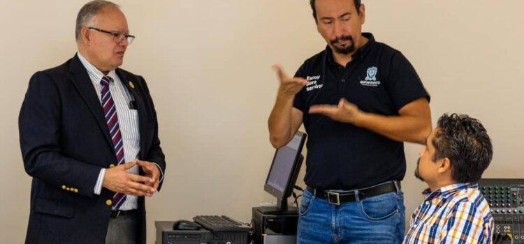 Guanajuato, primer estado en lograr inclusión de neologismos enfocados a protección civil en Lengua de Señas Mexicana