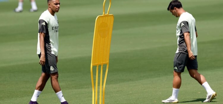 Mbappé regresa a entrenar con el Real Madrid previo al partido decisivo en Mundial de Clubes Mbappé regresa a entrenar con el Real Madrid previo al partido decisivo en Mundial de Clubes