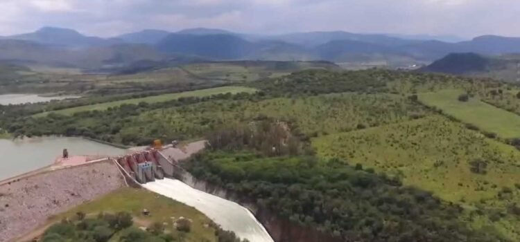Descarta gobernadora de Guanajuato suspensión del acueducto pese a amparos ciudadanos