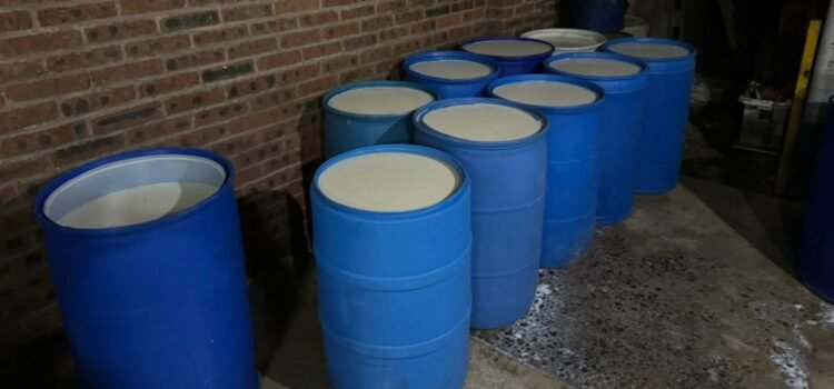 El crimen organizado diversifica sus ingresos con el robo de leche en Guanajuato