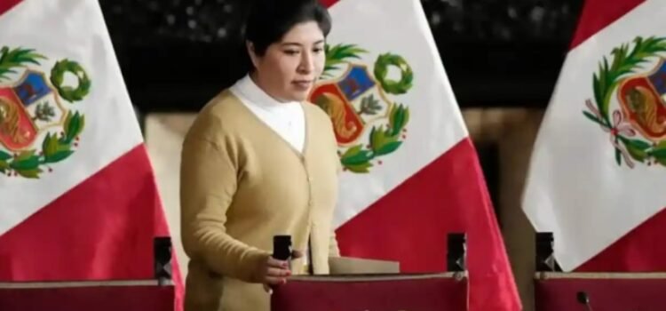 Ordena Perú captura internacional de la exprimera ministra Betssy Chávez Ordena Perú captura internacional de la exprimera ministra Betssy Chávez